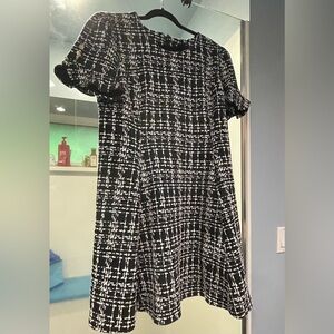 DKNY black & white fit & flair dress size 16